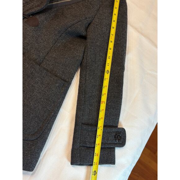 Banana Republic Toggle Closure Gray Wool Coat Size PS - Picture 8 of 11